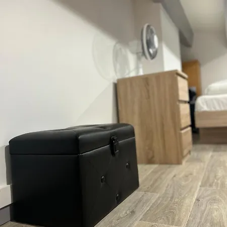 Le Cocon De La Garrigue 아그