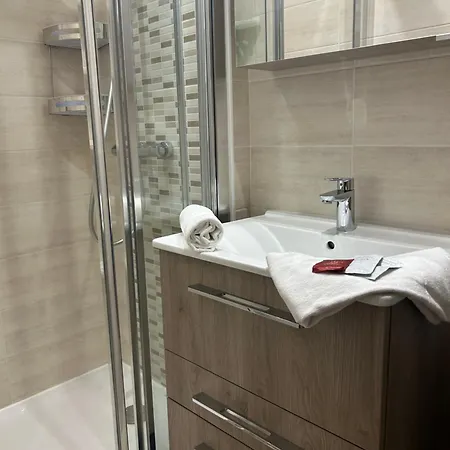 아파트 Le Cocon De La Garrigue 아그